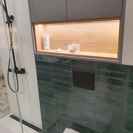 Kameralny Nieopodal Gdyni Parking New Pogorze