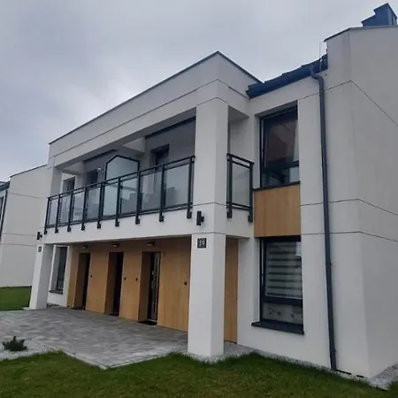 Kameralny Nieopodal Gdyni Parking New Pogorze