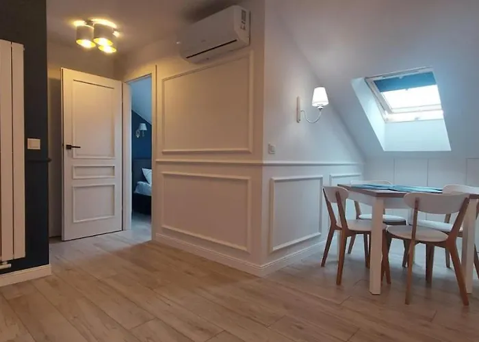 Kameralny Nieopodal Gdyni Parking New * Pogorze