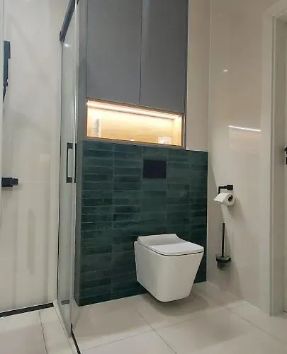 Kameralny Nieopodal Gdyni Parking New * Pogorze