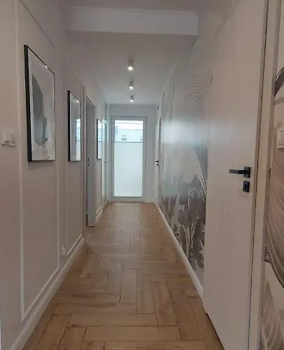 Daire Kameralny Nieopodal Gdyni Parking New