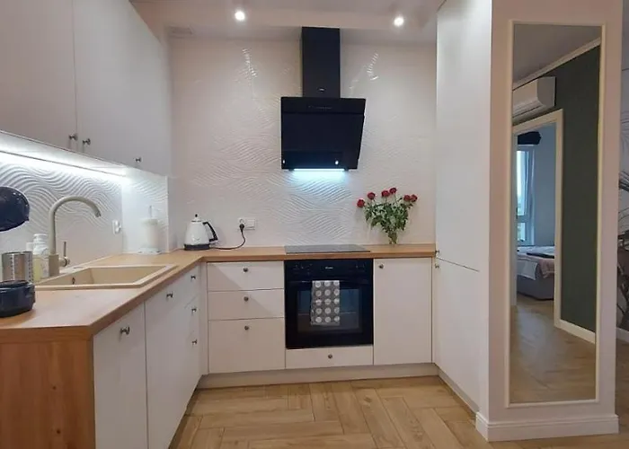 Kameralny Nieopodal Gdyni Parking New شقة *